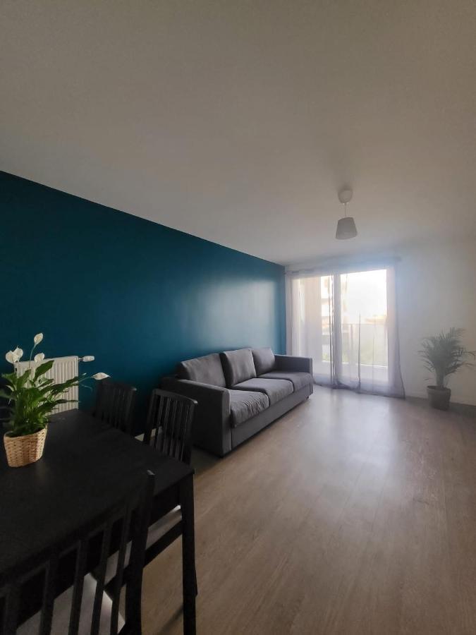 Logement La courneuve-Aubervilliers RerB Extérieur photo