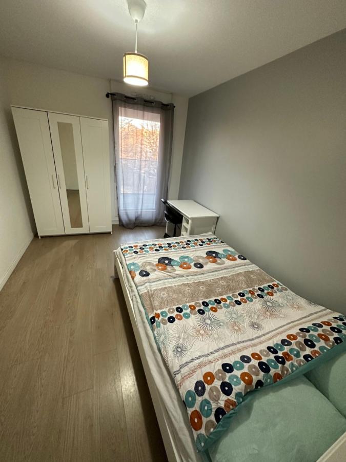 Logement La courneuve-Aubervilliers RerB Extérieur photo